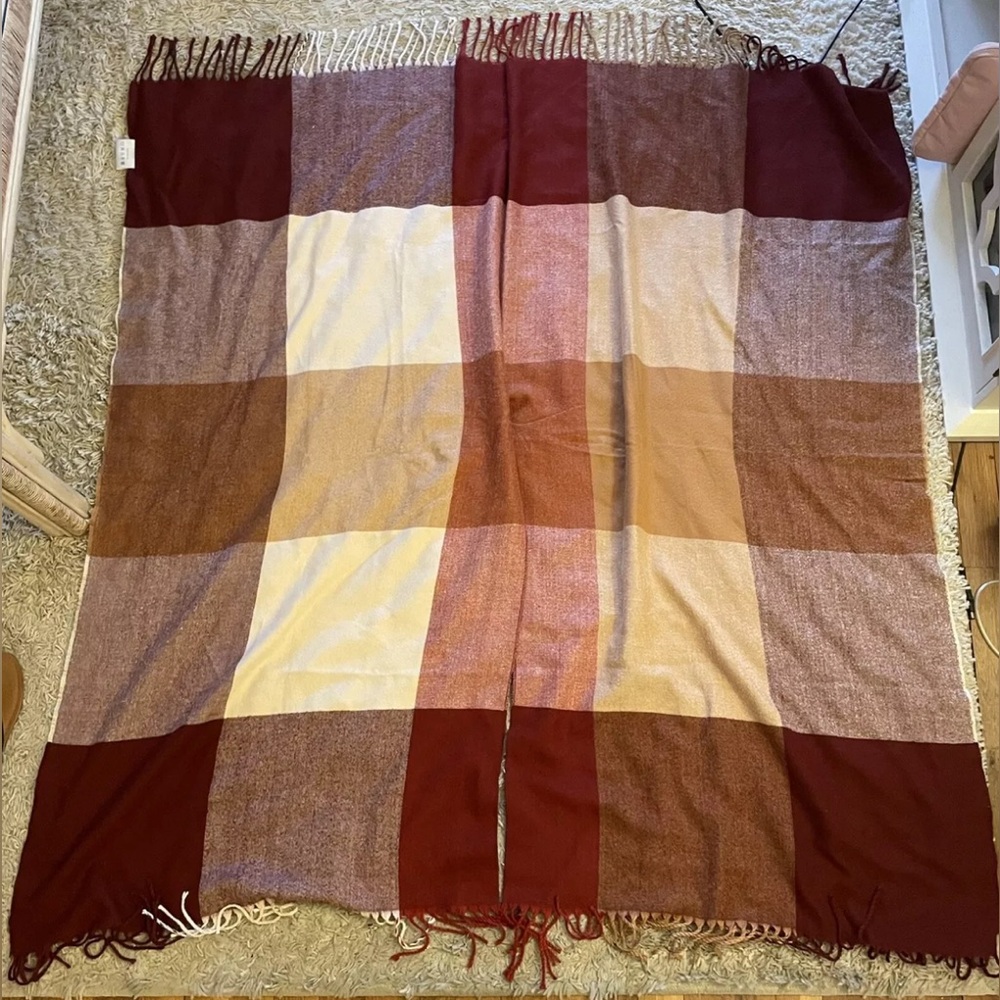 SIIZU causebox red wine plaid tassel shawl viscose 50”x50”